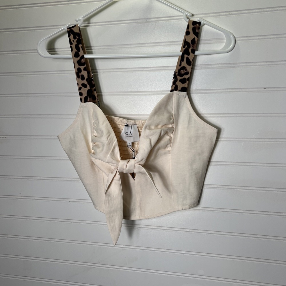 J.O.A. Crop Top Womens XS Ivory Front Tie Sleeveless Festival Animal Print Boho - Picture 6 of 6